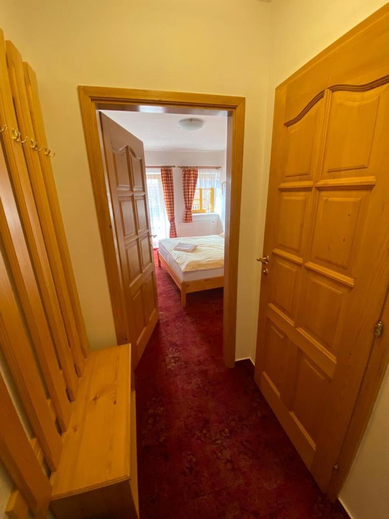 Pension U Kostela Frymburk Exteriér fotografie