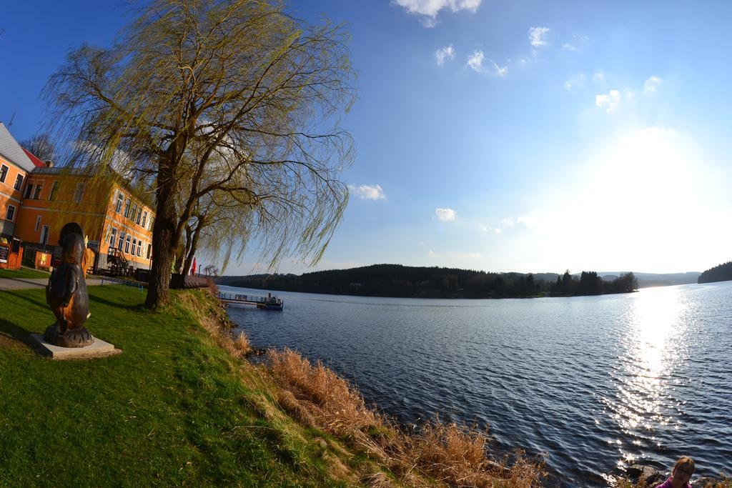 Pension U Kostela Frymburk Exteriér fotografie